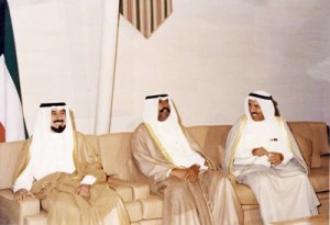 صاحب السمو الأمير الشيخ صباح الأحمد مع امير القلوب والامير الوالد رحمهما الله